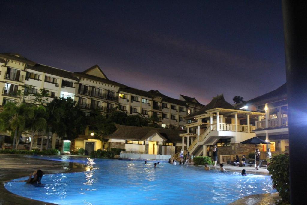 One Oasis Davao A4 Free Pool 3 Min Walk Sm Mall Экстерьер фото